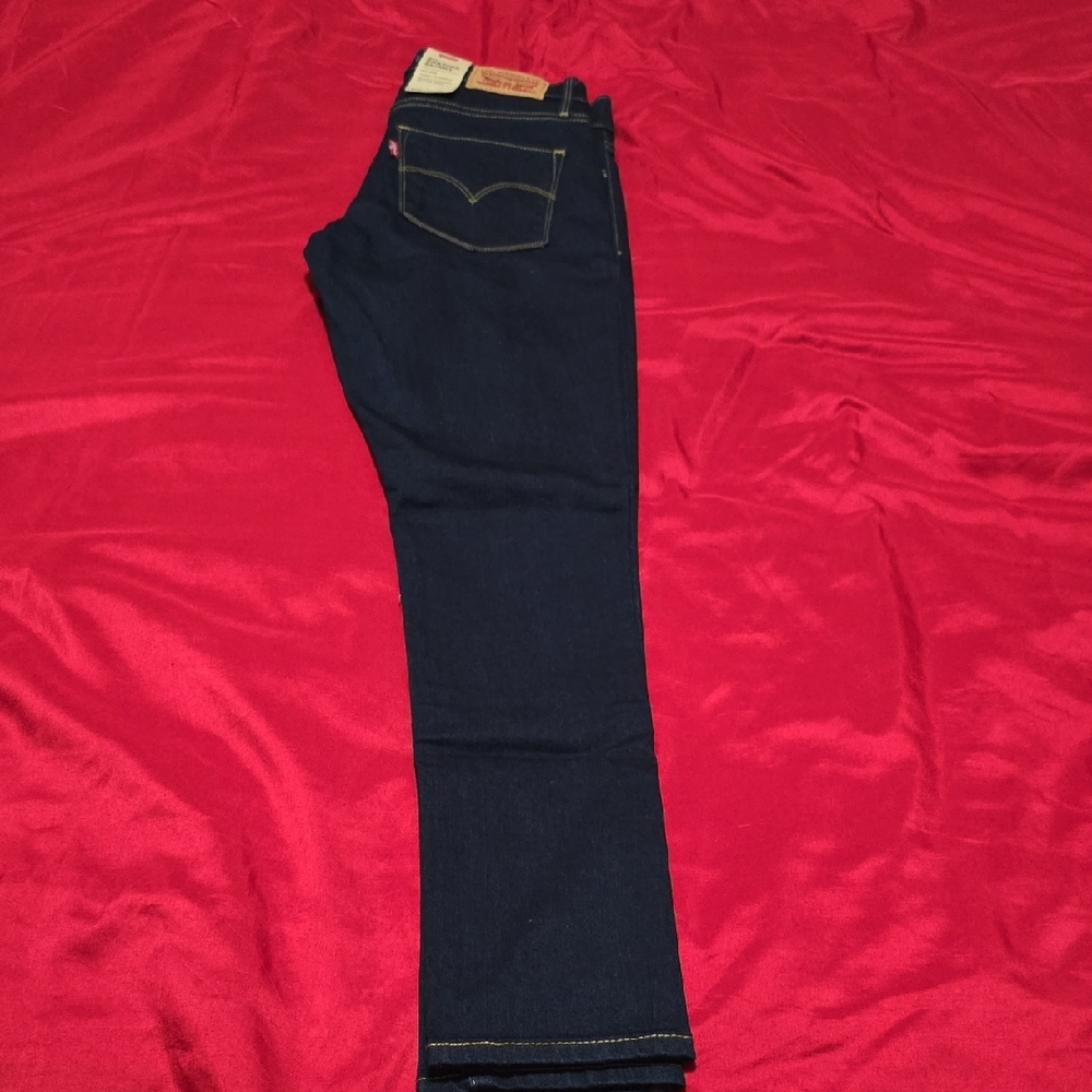 Levi’s 311 Shaping Skinny Jeans – (Indigo) – Size 26 X 28